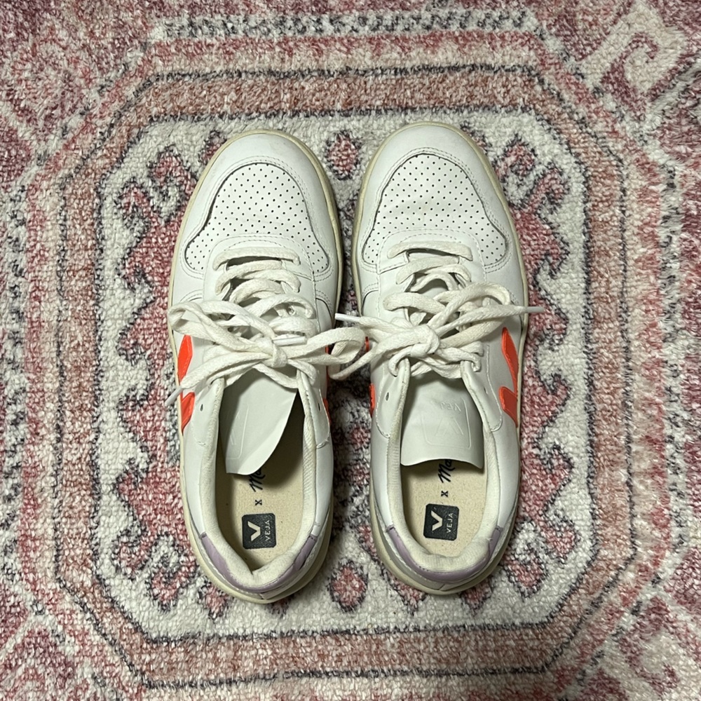 Veja orange and lavender